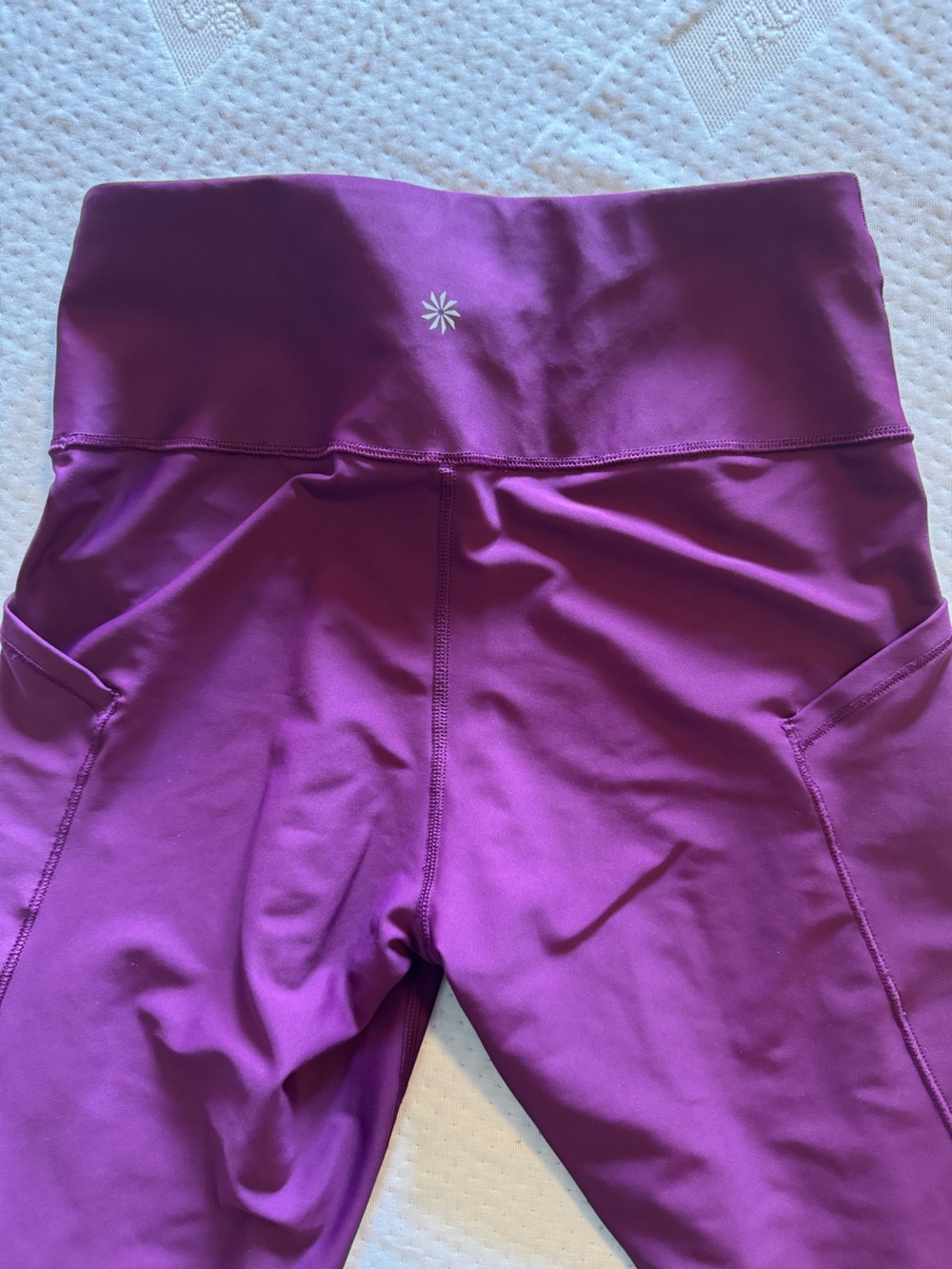 Athleta Magenta Interval Stash 7/8 Leggings - Picture 3 of 4